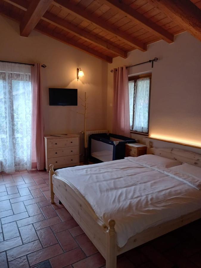 Agriturismo La Zangola Tremosine Exterior foto
